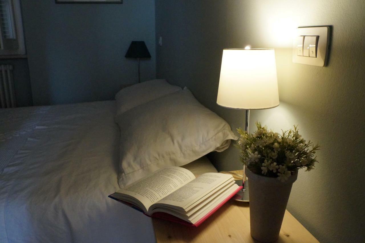 Il Vicolo 48 Bed & Breakfast Pesaro Ngoại thất bức ảnh